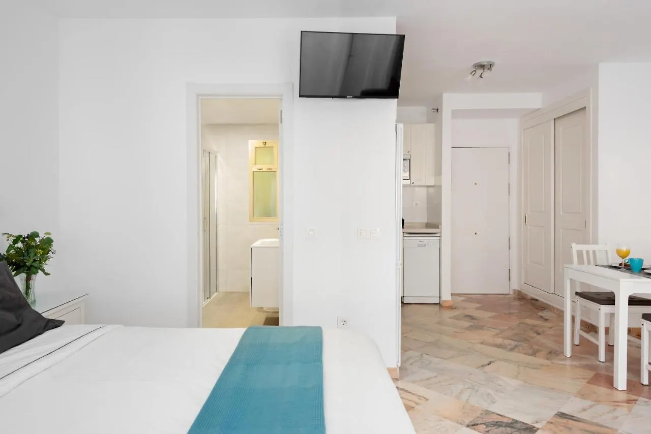 Apartment Romana Playa Apartamento Elviria Marbella Spain