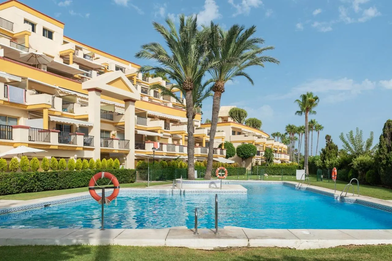 Romana Playa Apartamento Elviria Marbella Apartment