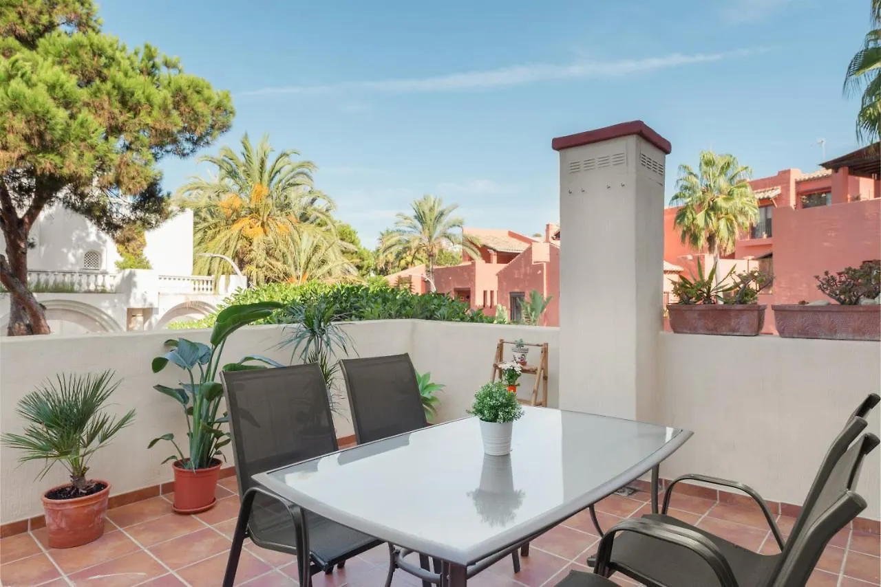 Romana Playa Apartamento Elviria Marbella Apartment