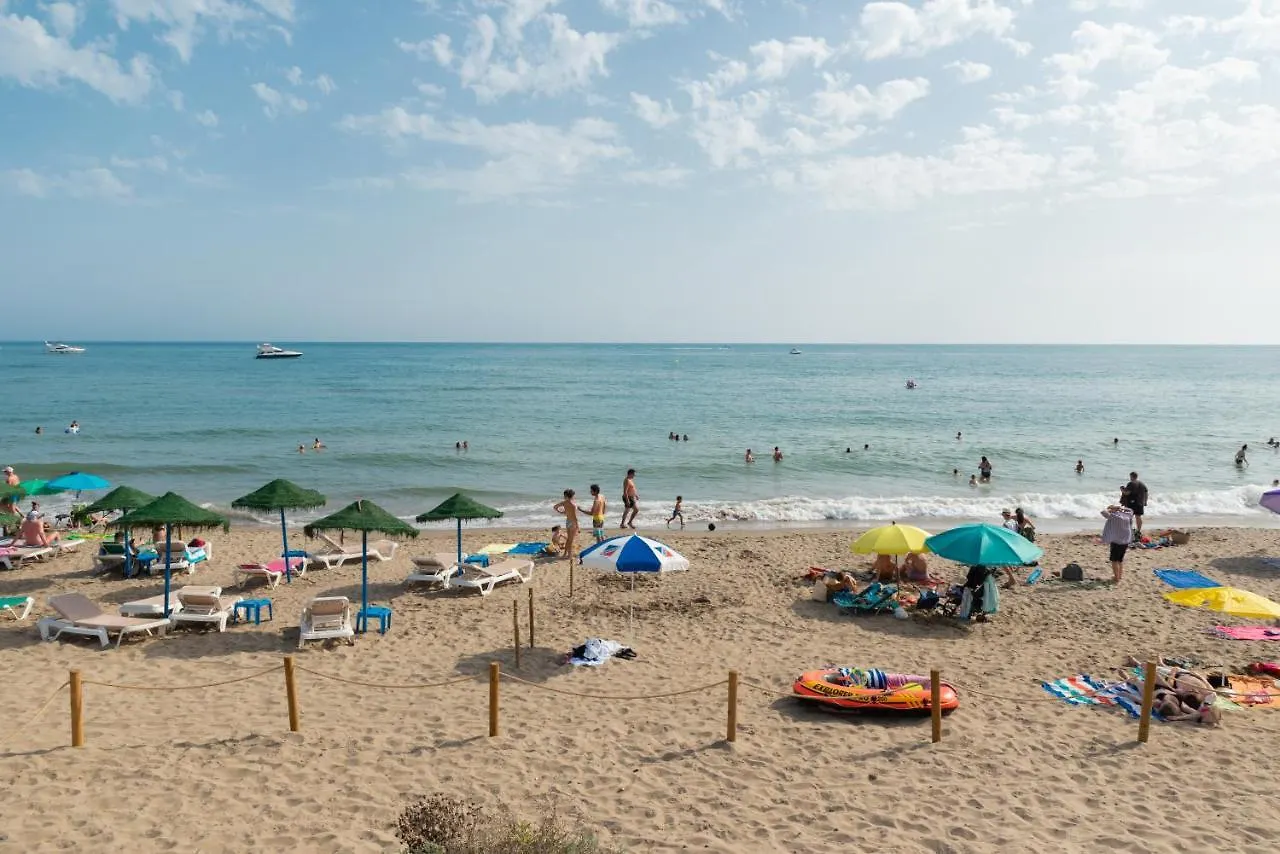 Romana Playa Apartamento Elviria Marbella Apartment