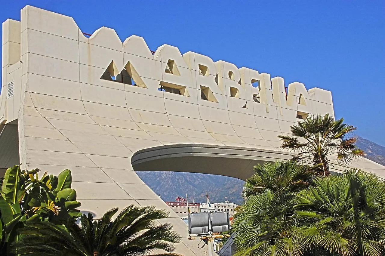 Romana Playa Apartamento Elviria Marbella 0*,